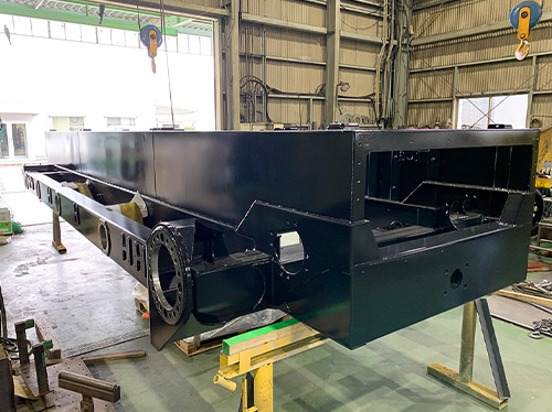 雪上車フレーム